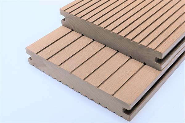 san-go-nhua-ngoai-troi-140x25dac-wood